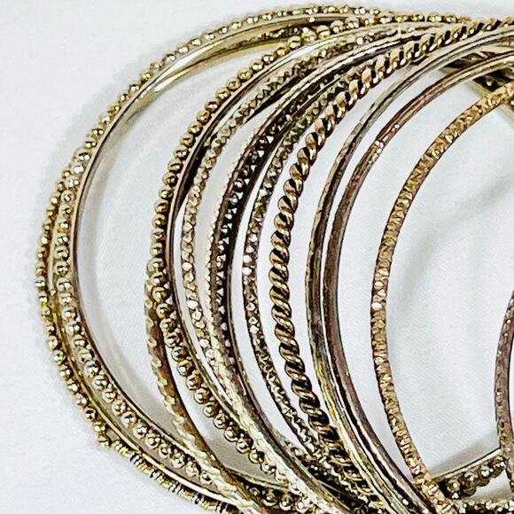Vintage Bangle Bracelet Stack Estate Lot of 12 Dark Gold Bronze Tone - Picture 4 of 8